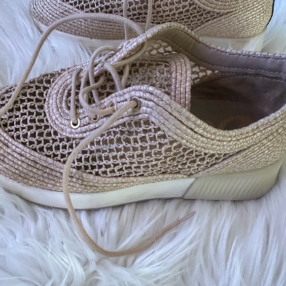 Sandy Sheer Sneakers - Picture 3 of 5